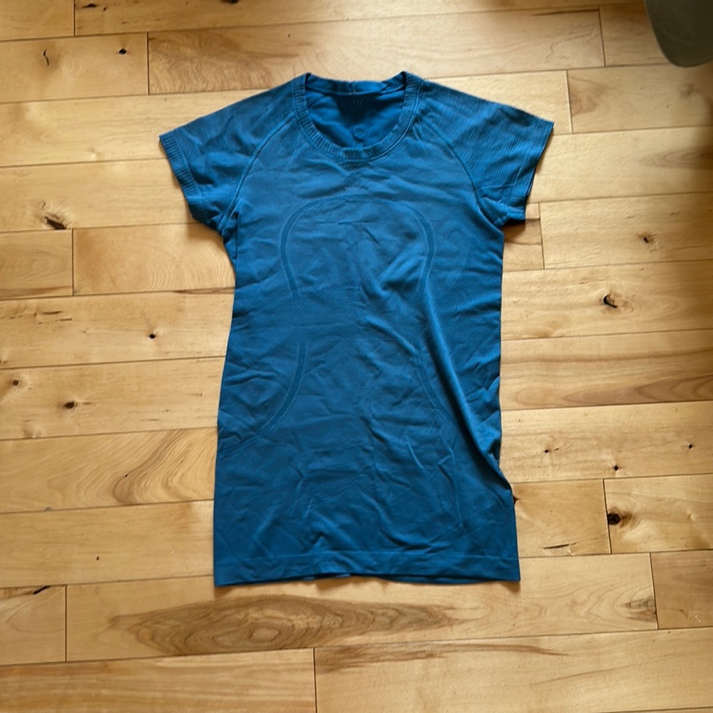 Short sleeve swiftly